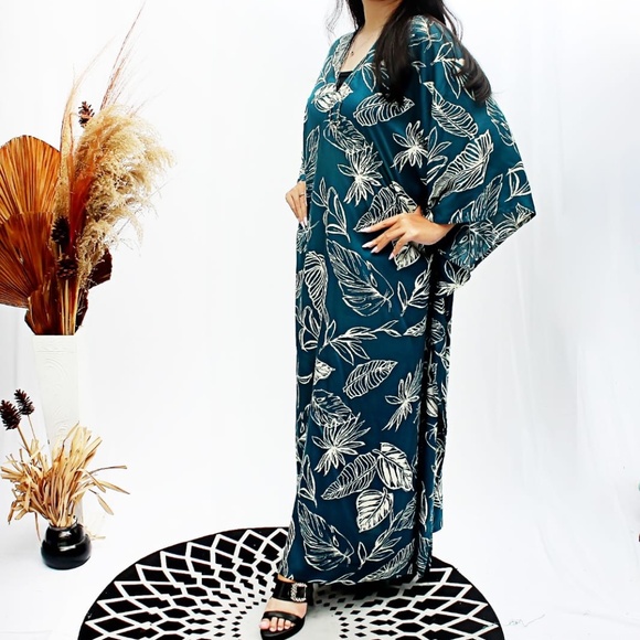 0136/ Dark Teal Long Kaftan, Rayon Viscose Material - Picture 6 of 13